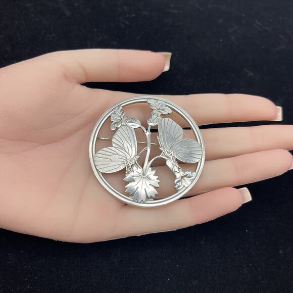 Georg Jensen Denmark Sterling Silver Butterfly Flower Large Circle Brooch #283 - Picture 2 of 7